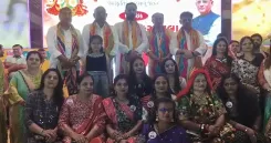 सावरकुंडला में 'पीले पतंगिया शरदोत्सव': हजारों लोगों ने किया रास-गरबा, पशुसेवा का भी संदेश