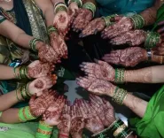 सावन में क्यों लगाते हैं मेहंदी? सुहाग और सेहत से है खास कनेक्शन