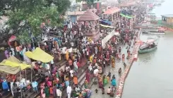 सावन पूर्णिमा पर सरयू घाट पर उमड़े लाखों श्रद्धालु, अयोध्या में शिव आराधना और रक्षाबंधन की धूम