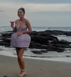 What Did Sayani Gupta Reveal About Her Metal Dress Ordeal?