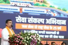 Suvendu Adhikari at Vadnagar: Central schemes reaching people at grassroots, says Bengal CM