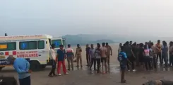 8 students drown at Diveagar beach in Raigad during school picnic