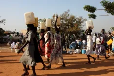 Khartoum power outages: Heat and war push Sudan capital to brink