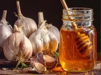 लहसुन और शहद का मिश्रण: हृदय स्वास्थ्य के लिए एक संजीवनी