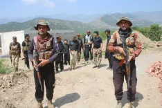 Swat suicide blast kills 7, wounds 18 at Kabal police station