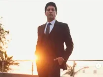 How Did Shabana Azmi Praise Farhan's Transformation from Imran in ‘ZNMD’ to Shaitan Singh in ‘120 Bahadur’?