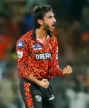 शाहबाज अहमद के भारतीय टी20 टीम में चयन पर मेवात में खुशी की लहर, बांटी गई मिठाइयां