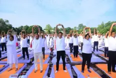 शाहजहांपुर में योग दिवस कार्यक्रम में जितिन प्रसाद ने लिया हिस्सा