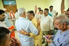 Shekhawat congratulates Jodhpur's new Mayor Prasannachand Mehta