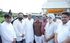 Shekhawat Meets BJP Workers, Community Leaders in Amritsar