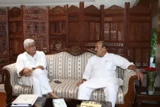 Shekhawat meets Social Justice Minister on EWS reforms