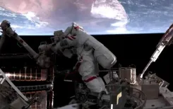 क्या शनचो-21 अंतरिक्ष यात्रियों की प्रायोगिक मॉड्यूल के बाहर गतिविधि सफल रही?