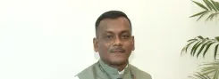 शिक्षा मंत्री पर बेबुनियाद आरोप: भाजपा सांसद मनोज टिग्गा ने राहुल-प्रियंका से माँगी सार्वजनिक माफी