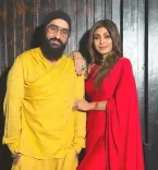 Did Shilpa Shetty Just Share a Heartwarming Diwali Moment with Raj Kundra?