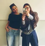 Shilpa Shirodkar takes selfie lessons from daughter Anoushka