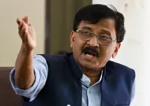 Shiv Sena Women's Wing files complaint against Sanjay Raut over abuse
