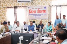 Shivraj Singh Chouhan reviews Dewas development, targets 72,000 Lakhpati Didis