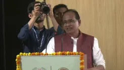Shivraj Singh Chouhan Warns of Soil Degradation from Excess Fertiliser Use