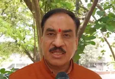 विनोद बंसल की प्रतिक्रिया: शोएब जमई की सड़क पर नमाज की मांग पर कानून का पालन करें