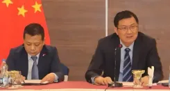 शु वेइ ने चीनी आर्थिक और सामाजिक विकास का परिचय दिया