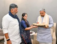 Siddaramaiah Hosts DK Shivakumar for Breakfast Meet