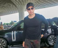 Did Sidharth Malhotra Attend Late Dharmendra's Prayer Meet in Mumbai?