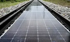 सिंहावलोकन 2025: भारत ने स्वच्छ ऊर्जा में सोलर से लेकर ईवी में रचा कीर्तिमान, ग्रीन हाइड्रोजन का उत्पादन भी शुरू