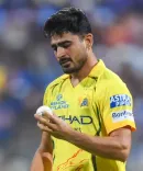 माता-पिता के निधन के बाद भी मैदान पर उतरे ये 5 भारतीय क्रिकेटर, दिल पर पत्थर रखकर दिलाई जीत