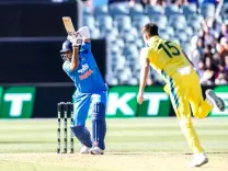 सिर्फ 4 बल्लेबाज, जिनके नाम भारत-ऑस्ट्रेलिया के बीच टी20 मैच में शतक