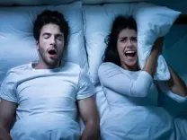 सिर्फ आवाज नहीं, श्वसन मार्ग की रुकावट का संकेत हैं खर्राटे, कुछ आसान उपायों से मिलेगा आराम