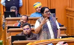 Did BJP MLAs Protest Against AAP MLAs for Disrespecting Sikh Gurus?