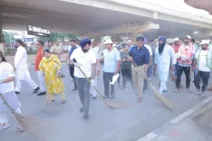 How Did Sirsa and Pankaj Singh Lead Delhi Ministers in a Ring Road Cleanliness Drive?