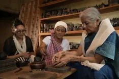 Sitharaman Visits Meghalaya's Black Clay Pottery Artisans