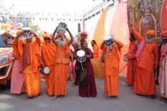 क्या 'सोमनाथ स्वाभिमान पर्व' में 500 से अधिक साधु संतों ने शौर्य यात्रा निकाली?