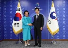 South Korea hopes to resume inter-Korean tour program, adding North Korea's Kalma beach