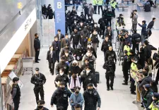 Could South Korea's Prosecutors Secure Arrest Warrants for 72 Online Scam Suspects Repatriated from Cambodia?