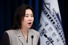 Should Supreme Court Chief Justice Cho Hee-dae Resign?