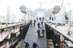 क्या भारतीय नौसेना ने श्रीलंका की मदद के लिए चार और युद्धपोत तैनात किए?