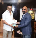 Stalin backs Prof Kalaiarasan, slams pre-dawn police summons