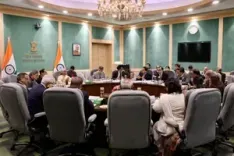 Streamline taxation, bolster manufacturing in Union Budget: PHDCCI