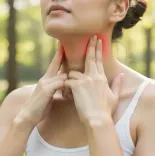 सुबह की कॉफी कहीं बढ़ा तो नहीं रही थॉयराइड की समस्या? जानें कैसे करें बीमारी पर काबू