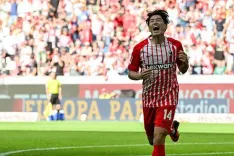 Suzuki hat-trick fires Freiburg to 4-1 Bundesliga opening win over Bremen