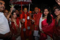 Swami Kailashanand Giri Ji Maharaj welcomed in Neemuch, MP's Sant Sammelan