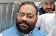क्या स्वामी प्रसाद मौर्य ने आजम खान से मिलकर भाजपा पर राजनीतिक प्रतिशोध का आरोप लगाया?
