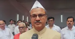 80वें स्वतंत्रता दिवस पर पश्चिमी रेलवे GM रमाश्रय पांडेय ने चर्चगेट में किया ध्वजारोहण, FDA आयुक्त ने दी शुभकामनाएं
