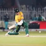 टी20: रेजा हेंड्रिक्स का अर्धशतक, दक्षिण अफ्रीका ने पाकिस्तान को दिया 195 रन का लक्ष्य 