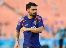 टी20 वर्ल्ड कप: रिंकू सिंह ने पिता की तबीयत के कारण छोड़ा भारतीय टीम का साथ