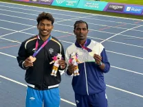 Tamil Nadu CM felicitates CWG triple jump duo, announces cash rewards