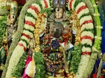 क्या मीनाक्षी देवी मंदिर है तमिलनाडू का भव्यतम धार्मिक स्थल?