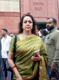 क्या तमिलनाडु के करूर भगदड़ हादसे की जांच के लिए हेमा मालिनी का नेतृत्व एनडीए दल कर रहा है?